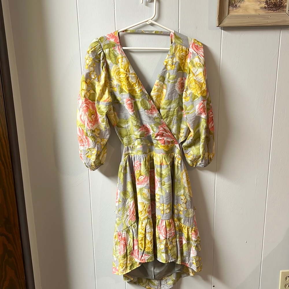 Semi Backless Floral Express Dress
